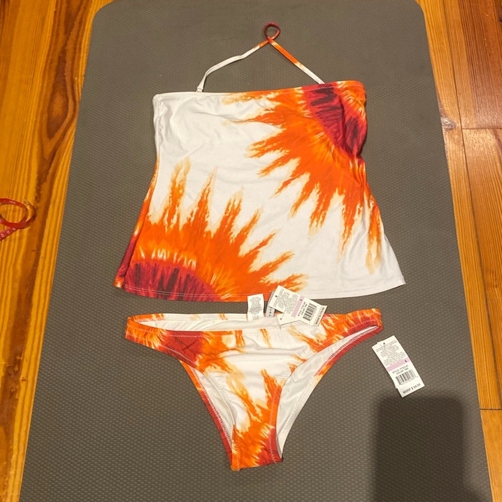 NWT Trina Turk 2 piece swimsuit bathing suit white orange red size 6